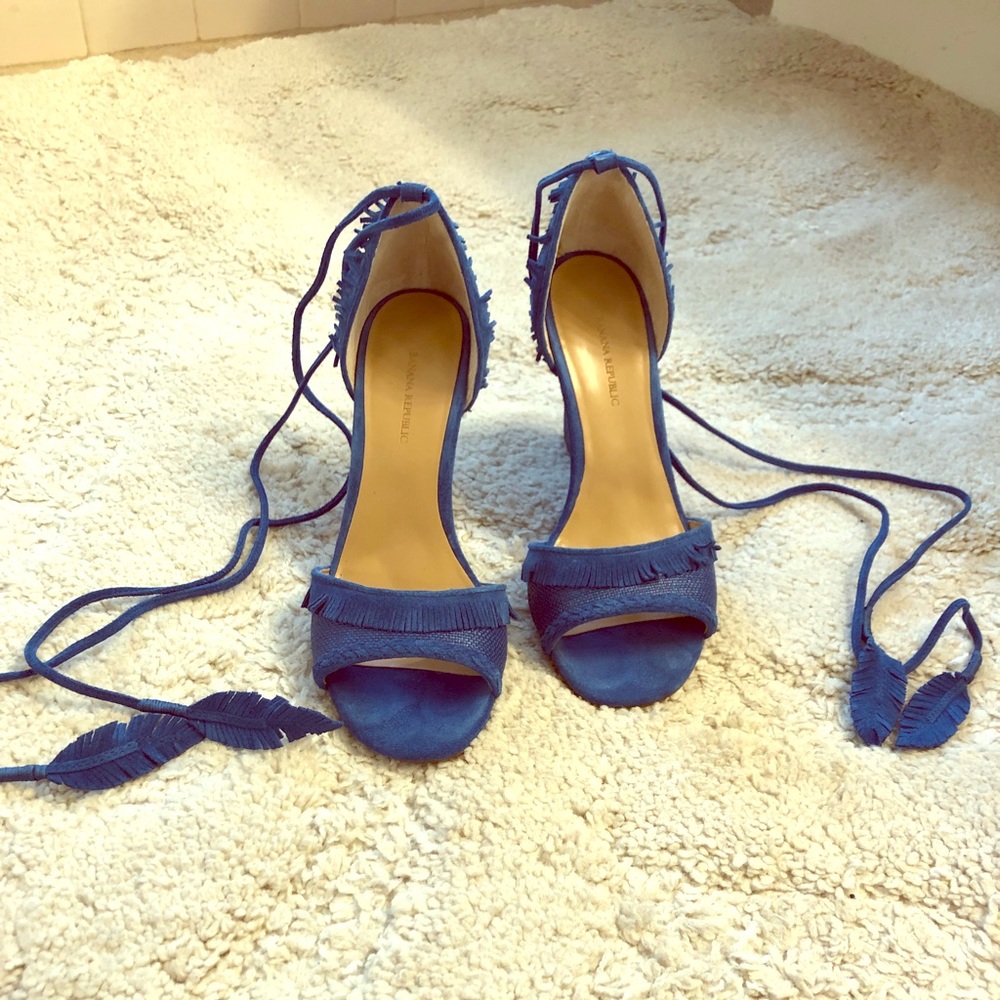 Banana Republic, size 8.5, 4 inch wedges